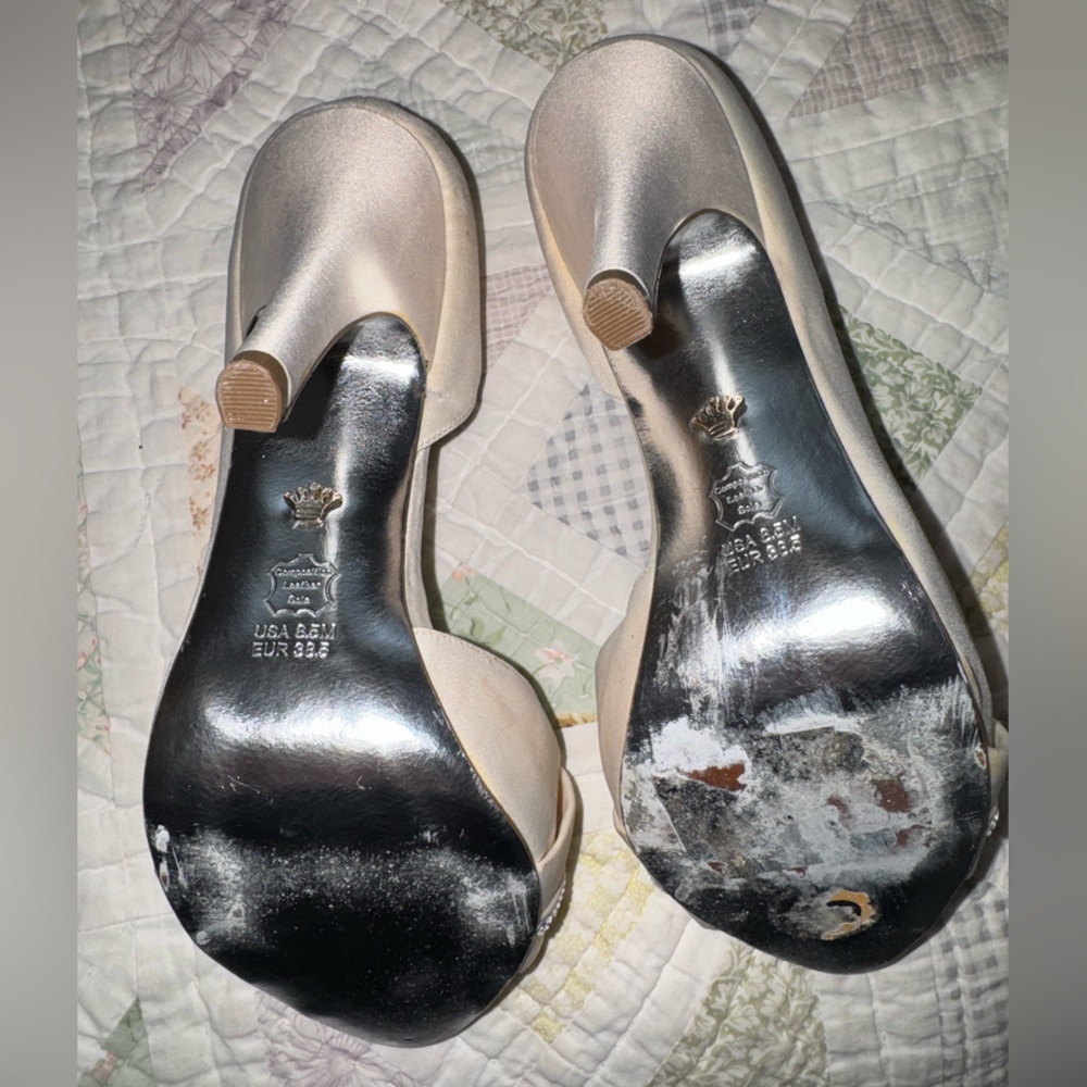 Nina New York Ivory Satin Rhinestone Bow Heels – Bridal Wedding Prom – Dyeable - Picture 3 of 9